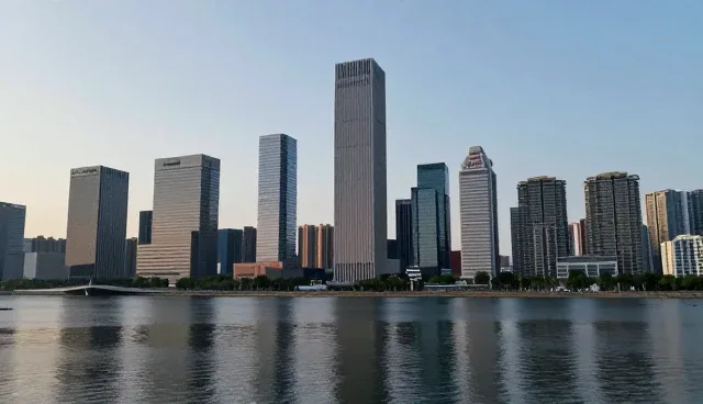 网站建设性能评估的多维考量与适用场景分析